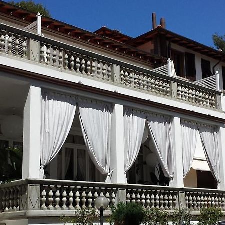 Hotel Tirreno Castiglioncello Zewnętrze zdjęcie